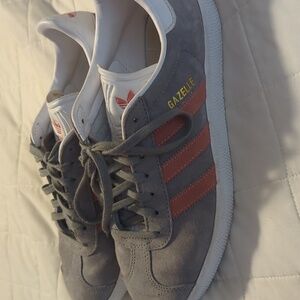 Adidas Gazelle size 8.5